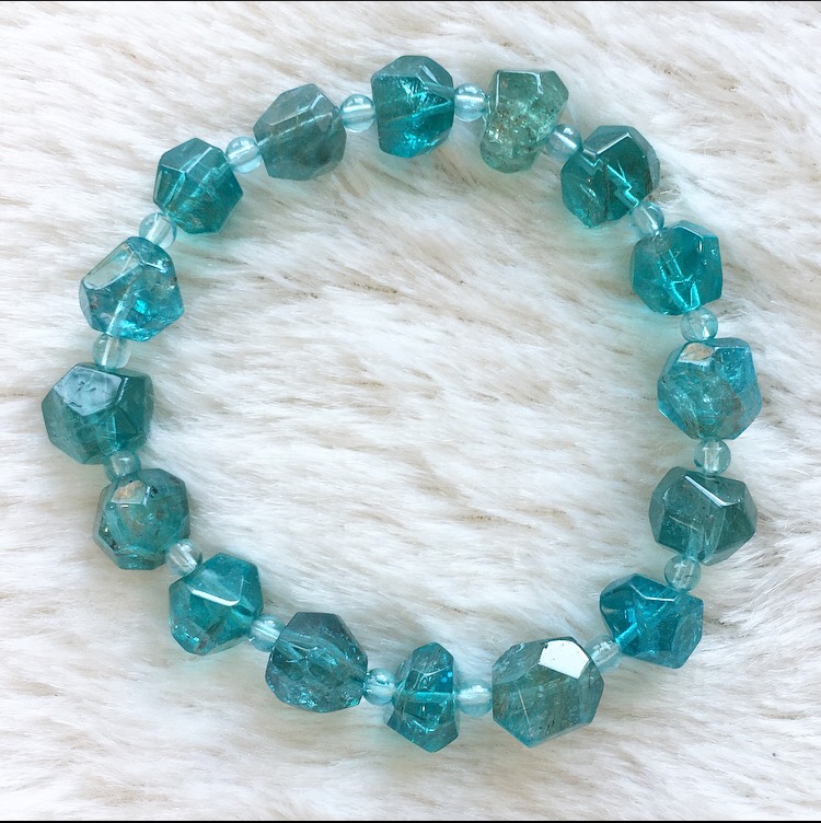 高品質ブルーアパタイト ブレスレット 003 / Thida Stone 天然石 