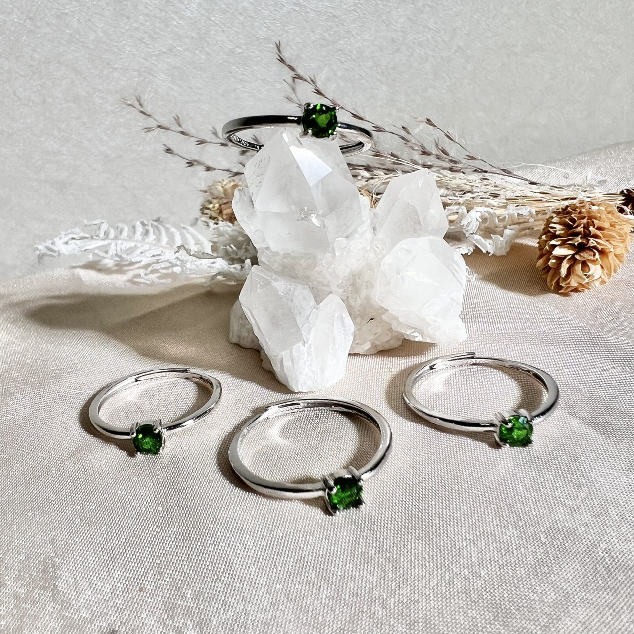 ダイオプサイト